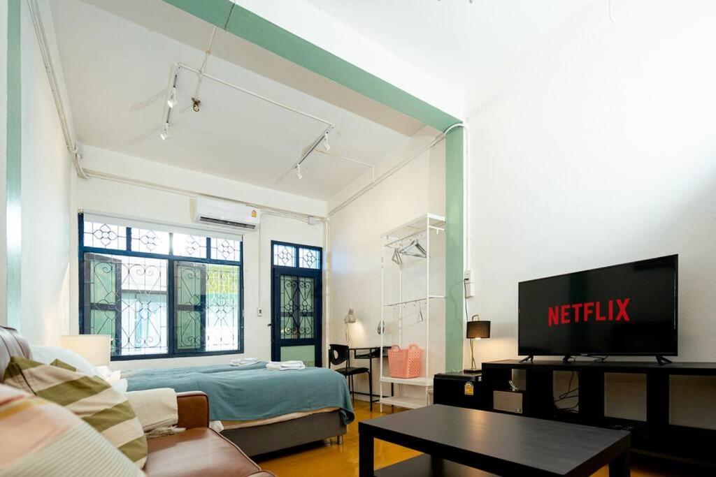 Rumah percutian Townhome W/ Workstation-2mins To Food-fun-metro Bangkok