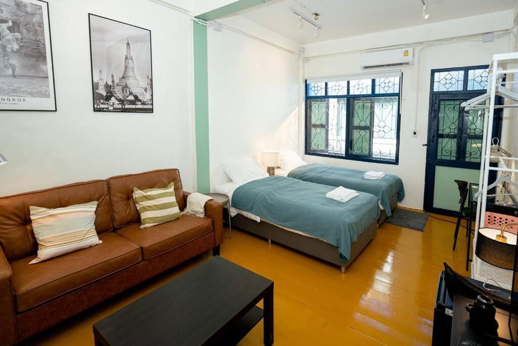 Townhome W/ Workstation-2mins To Food-fun-metro Rumah percutian